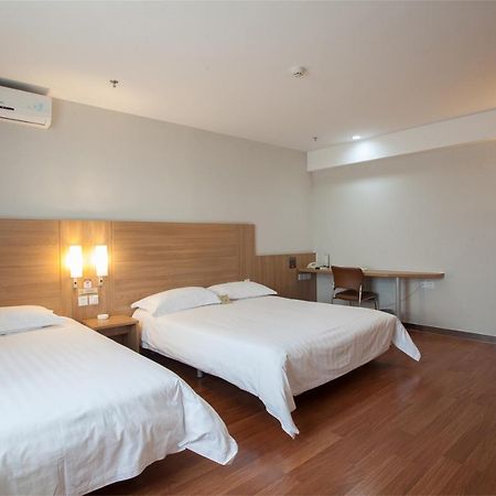 Отель Ibis Luoyang Hi Tech Dev Zone Экстерьер фото