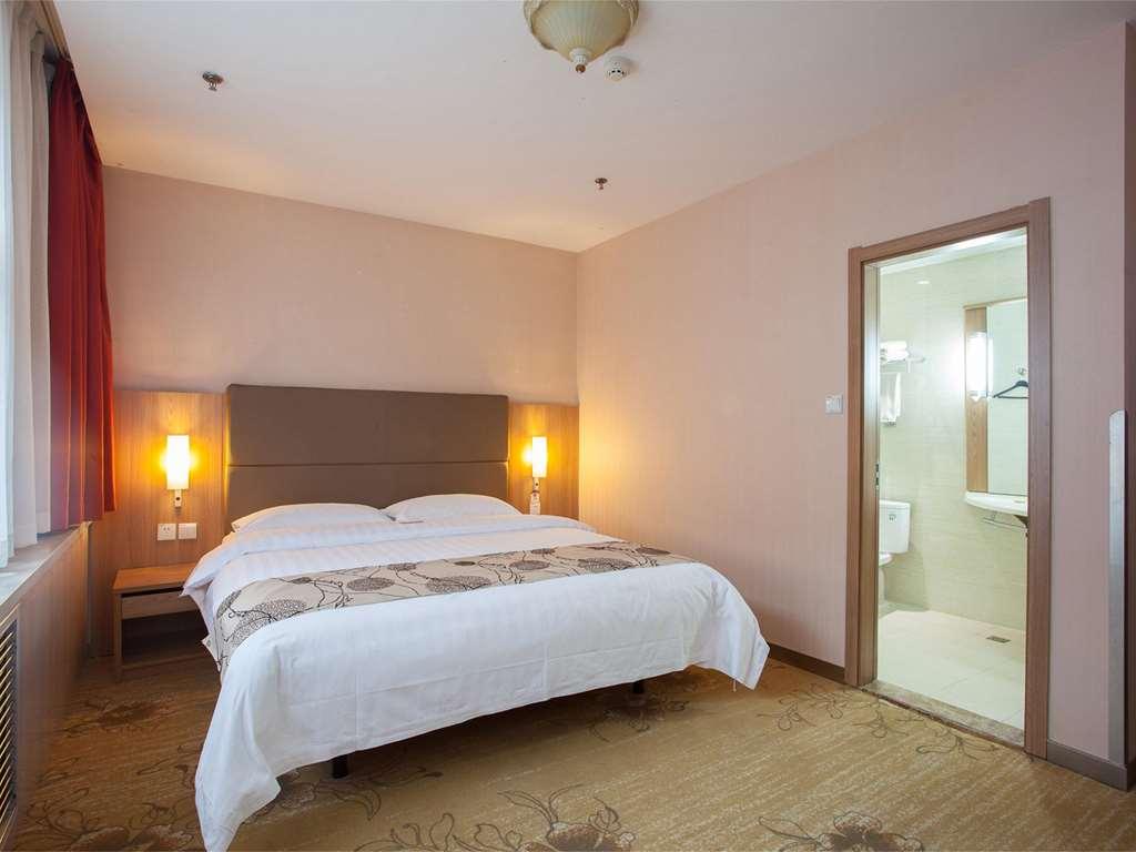 Отель Ibis Luoyang Hi Tech Dev Zone Номер фото